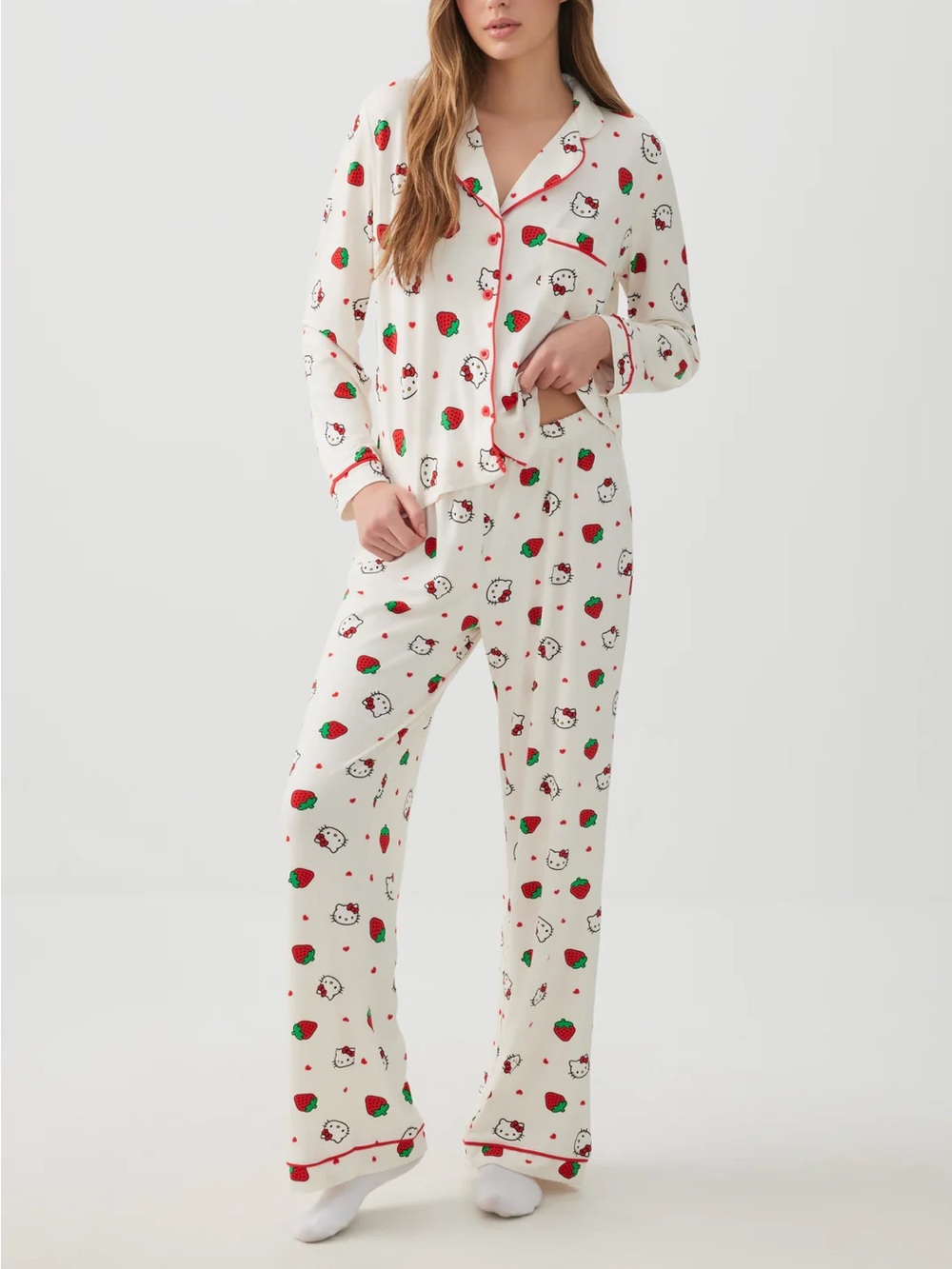 NWT Sanrio Hello Kitty Pajama Set Size Small